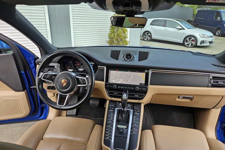 Продам Porsche Macan Офіційний! 2019 года в Киеве