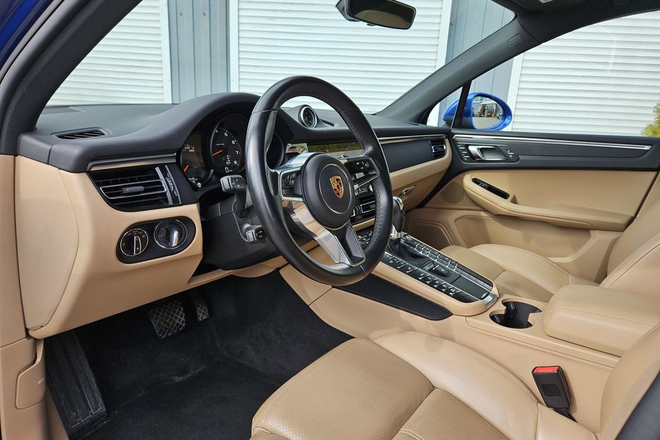 Продам Porsche Macan Офіційний! 2019 года в Киеве