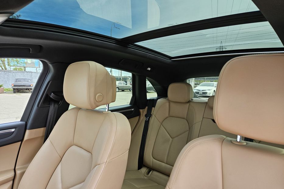 Продам Porsche Macan Офіційний! 2019 года в Киеве