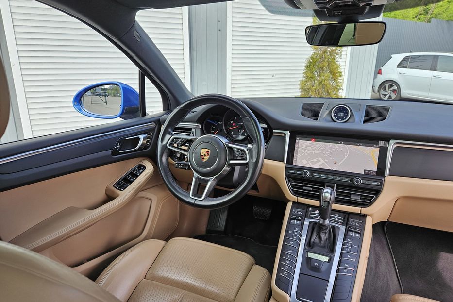 Продам Porsche Macan Офіційний! 2019 года в Киеве