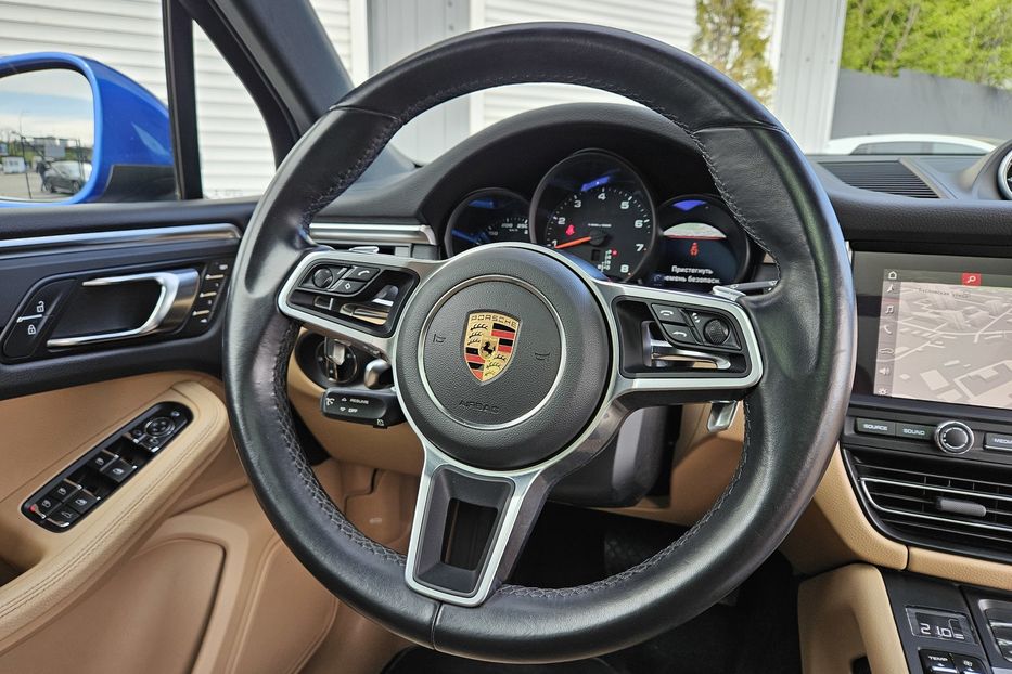 Продам Porsche Macan Офіційний! 2019 года в Киеве