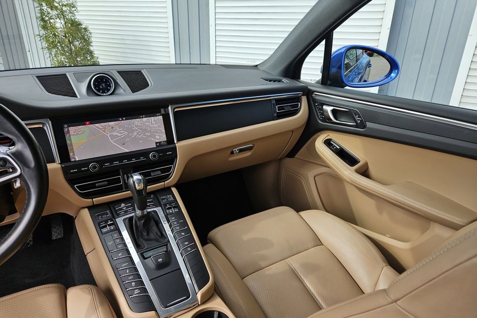 Продам Porsche Macan Офіційний! 2019 года в Киеве