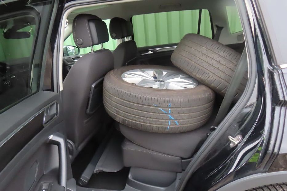 Продам Volkswagen Tiguan Allspace HL 4x4 ЦІЛИЙ v4838 2021 года в Луцке