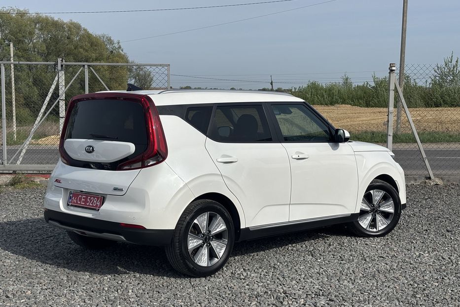 Продам Kia Soul 64квт ExecutiveLine  2020 года в Львове