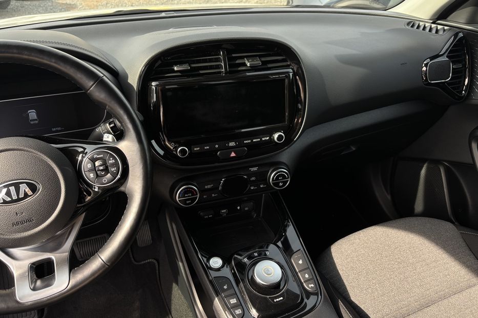 Продам Kia Soul 64квт ExecutiveLine  2020 года в Львове