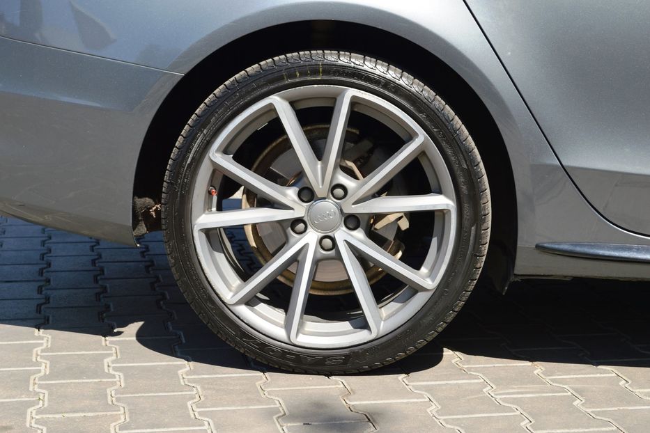 Продам Audi A4 Sline 2015 года в Одессе