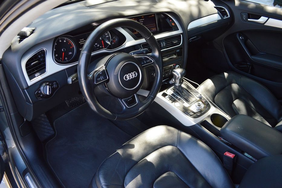 Продам Audi A4 Sline 2015 года в Одессе