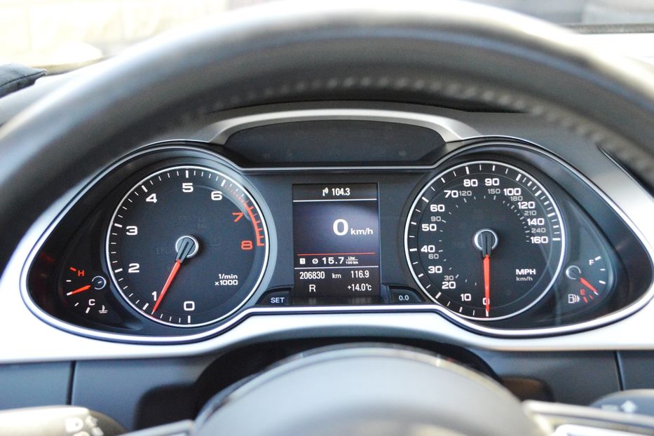 Продам Audi A4 Sline 2015 года в Одессе