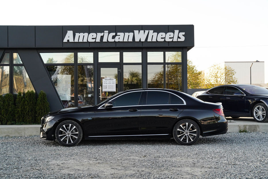 Продам Mercedes-Benz E-Class 350e AMG 2016 года в Черновцах