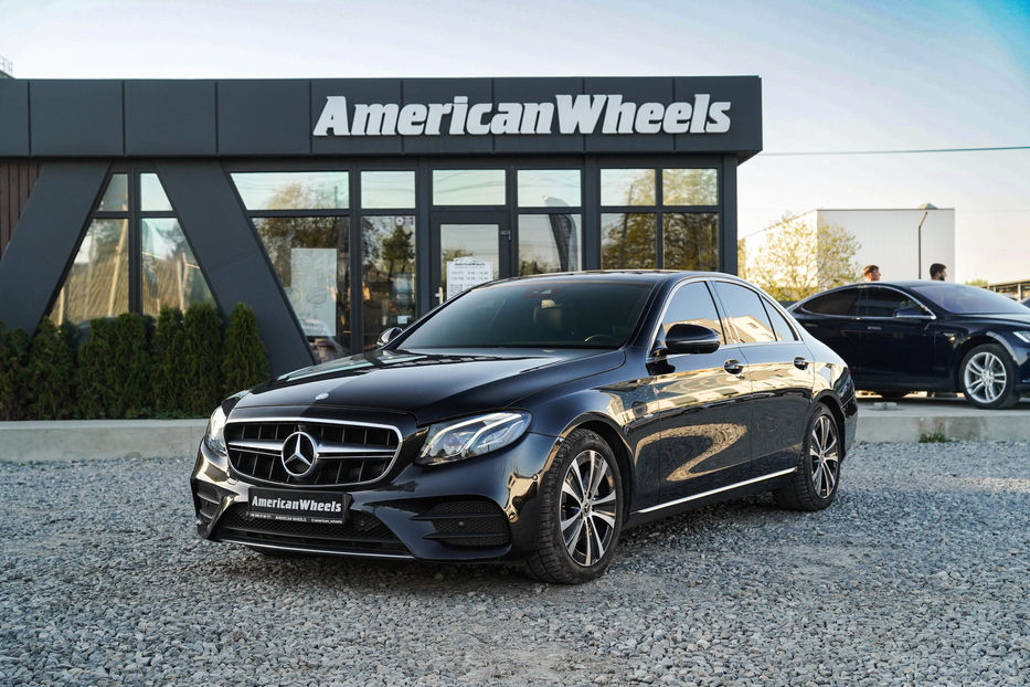 Продам Mercedes-Benz E-Class 350e AMG 2016 года в Черновцах