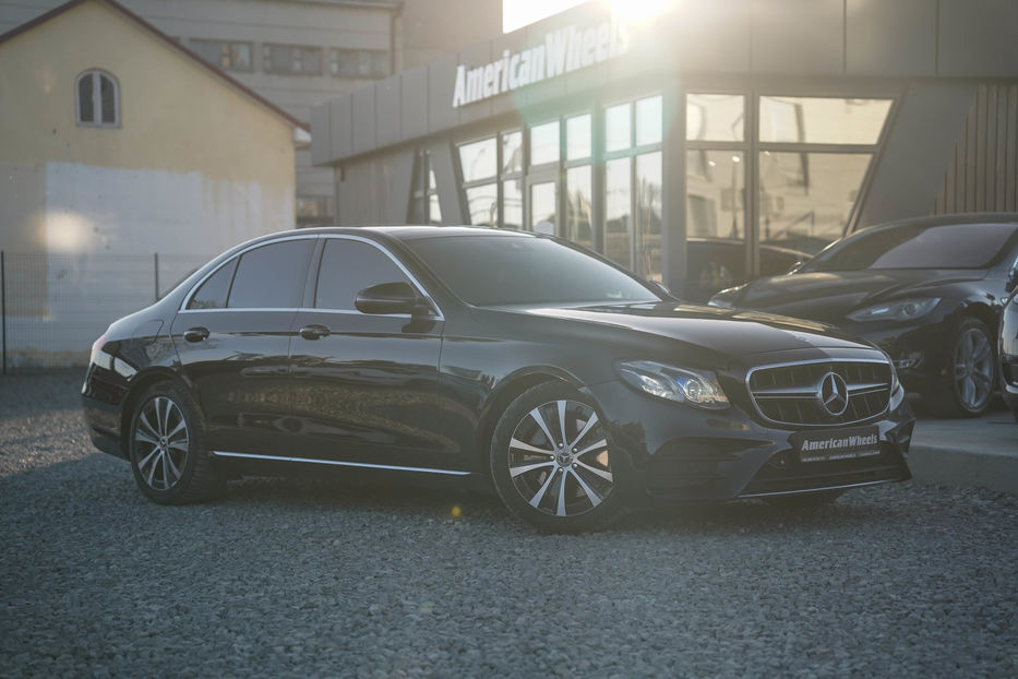 Продам Mercedes-Benz E-Class 350e AMG 2016 года в Черновцах