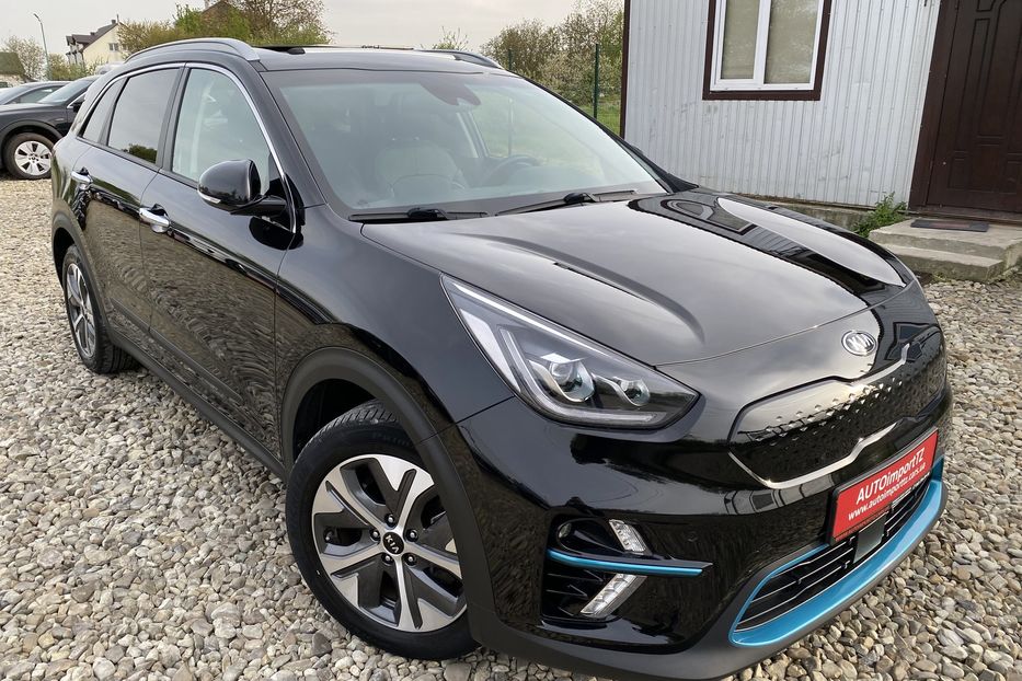 Продам Kia Niro 64кВтКамераПідігрівсидінькерма 2021 года в Львове
