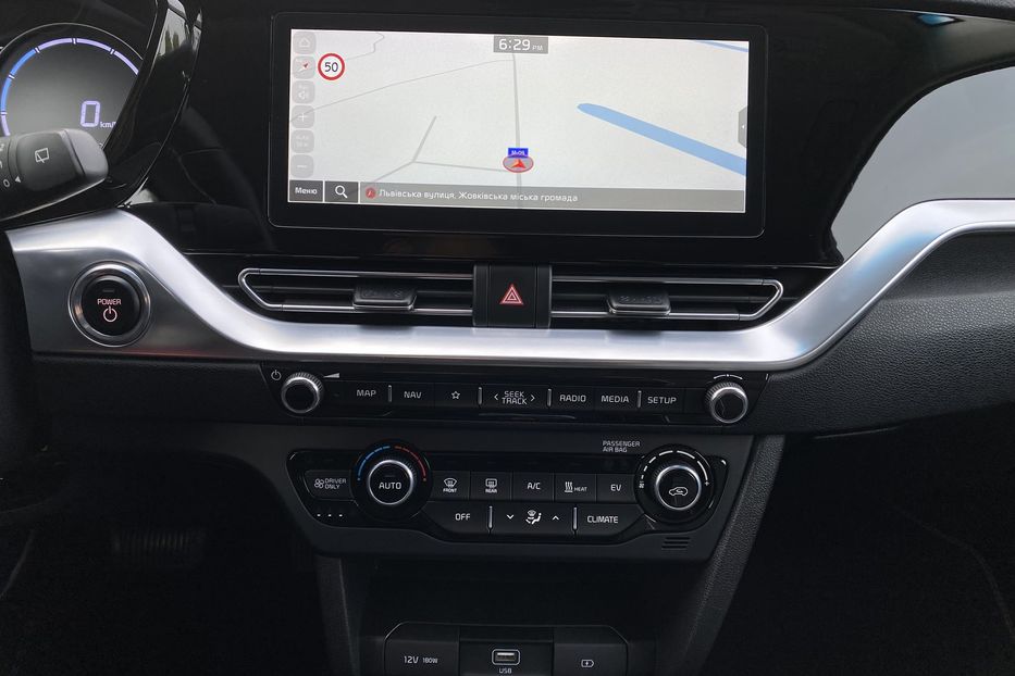 Продам Kia Niro 64кВтКамераПідігрівсидінькерма 2021 года в Львове