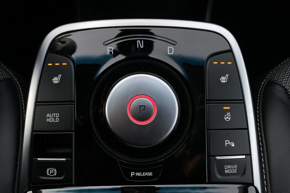 Продам Kia Niro 64кВтКамераПідігрівсидінькерма 2021 года в Львове