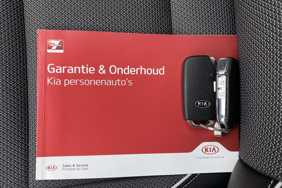 Продам Kia Niro 64кВтКамераПідігрівсидінькерма 2021 года в Львове