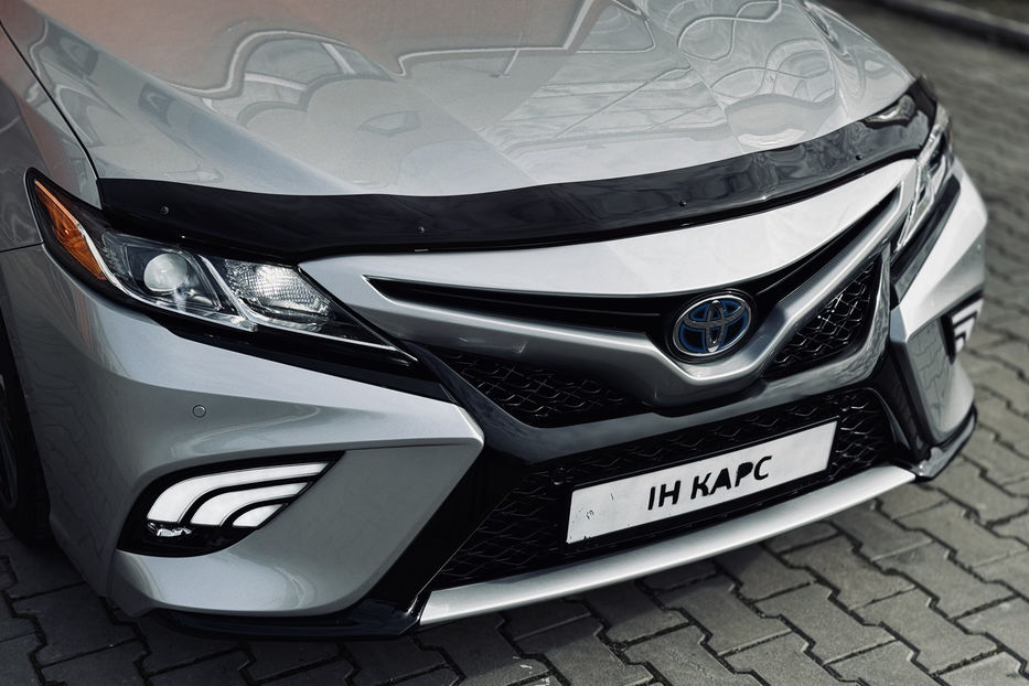 Продам Toyota Camry Hybrid 2018 года в Одессе