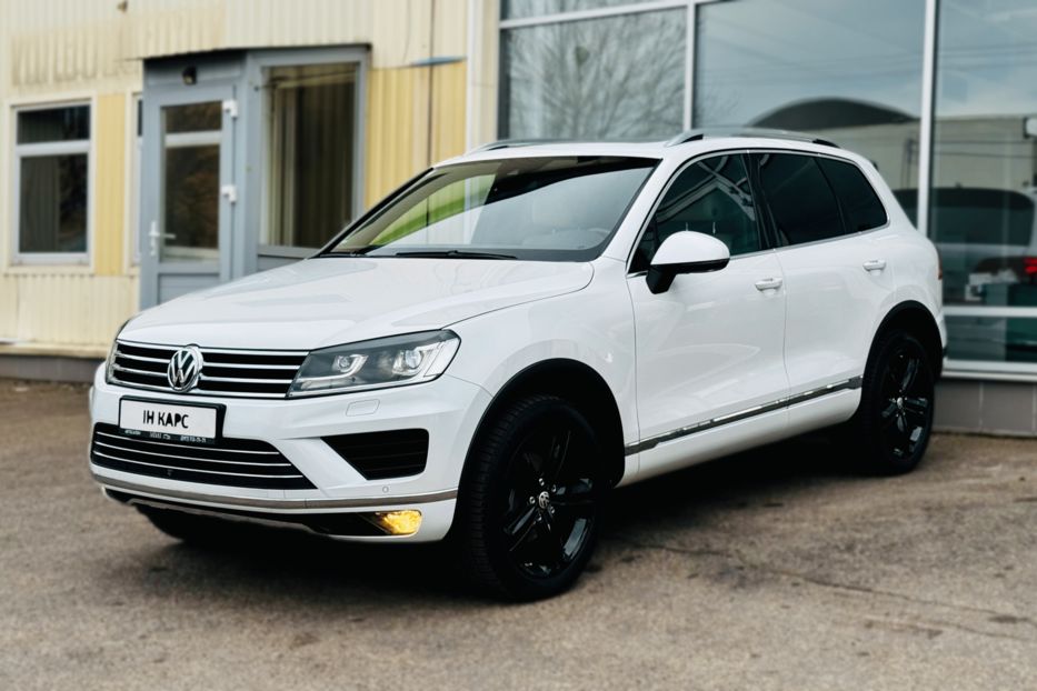Продам Volkswagen Touareg 3.0d official 2016 года в Одессе