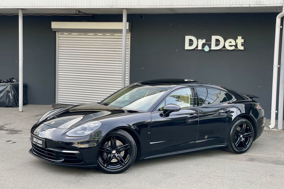Продам Porsche Panamera 4 2020 года в Киеве