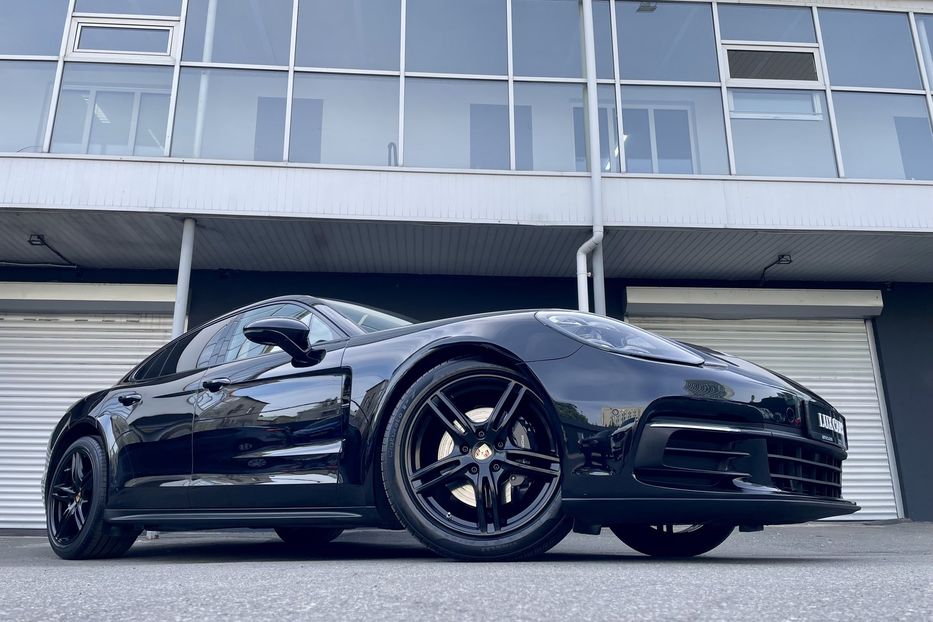 Продам Porsche Panamera 4 2020 года в Киеве