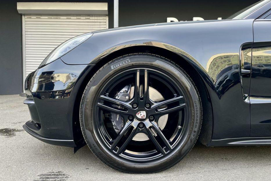 Продам Porsche Panamera 4 2020 года в Киеве