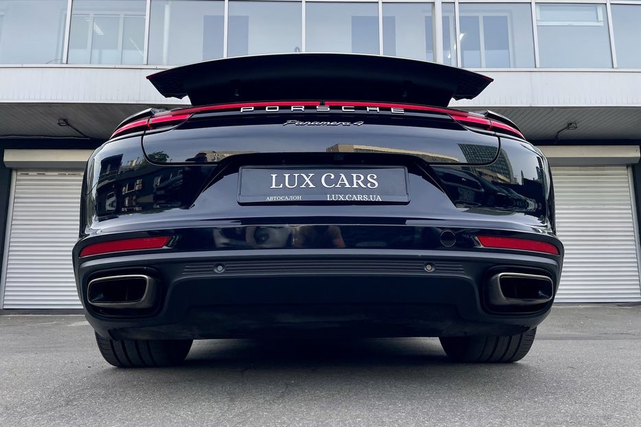 Продам Porsche Panamera 4 2020 года в Киеве
