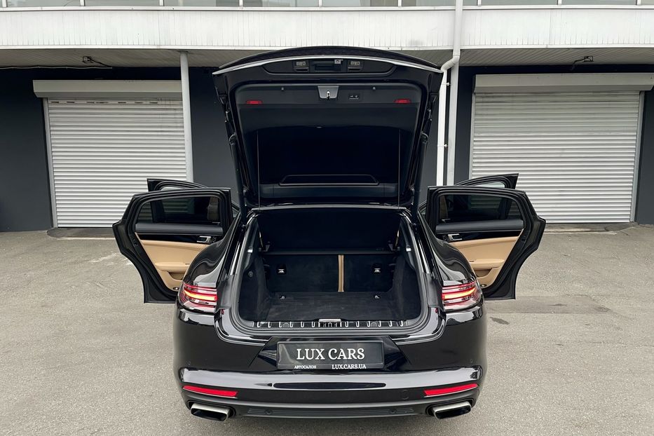 Продам Porsche Panamera 4 2020 года в Киеве