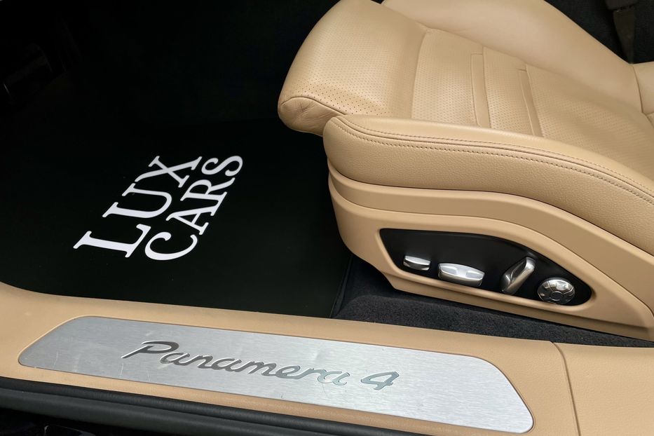 Продам Porsche Panamera 4 2020 года в Киеве