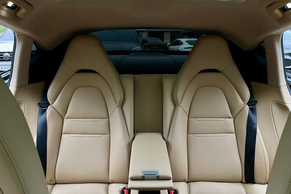 Продам Porsche Panamera 4 2020 года в Киеве