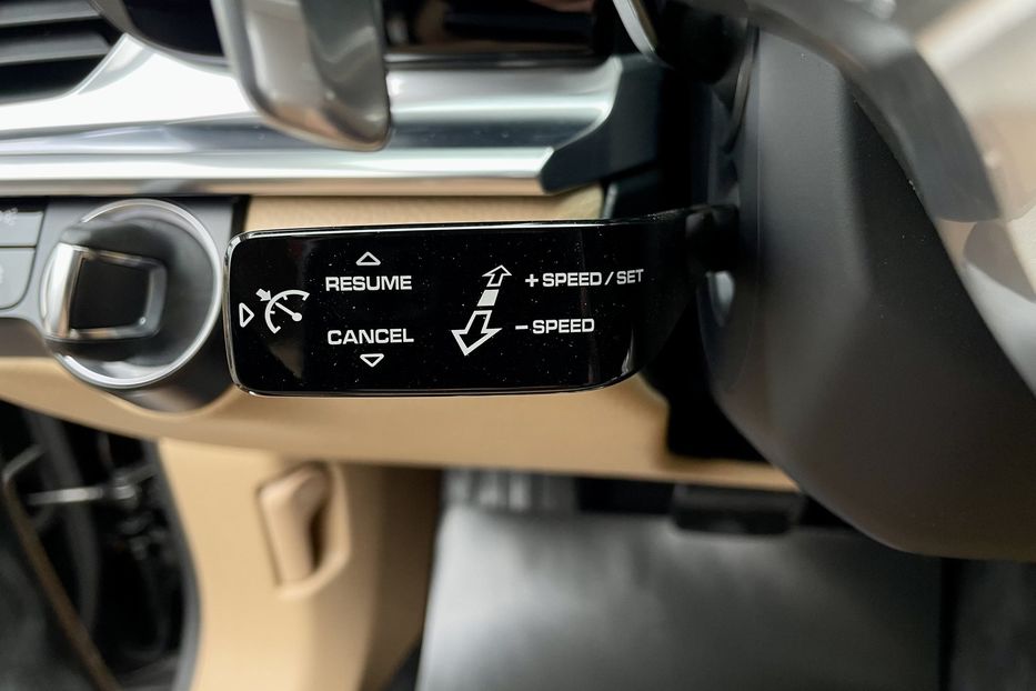 Продам Porsche Panamera 4 2020 года в Киеве