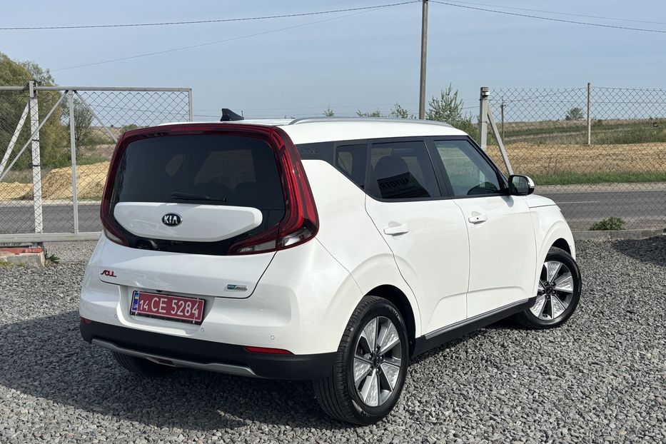 Продам Kia Soul 64квт ExecutiveLine  2020 года в Львове