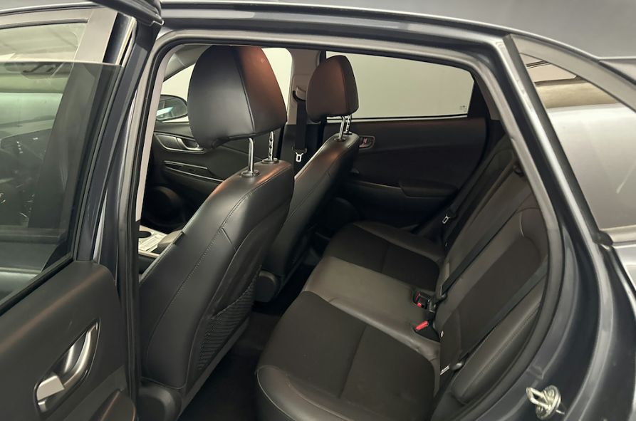 Продам Hyundai Kona 2019 года в Львове