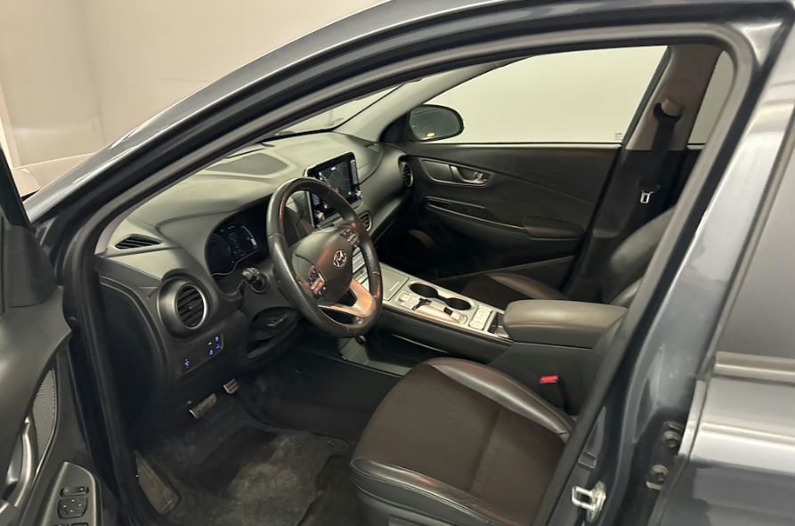 Продам Hyundai Kona 2019 года в Львове