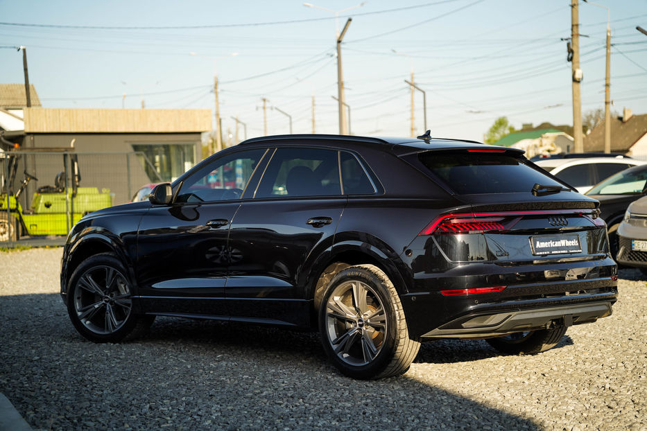 Продам Audi Q8 2018 года в Черновцах
