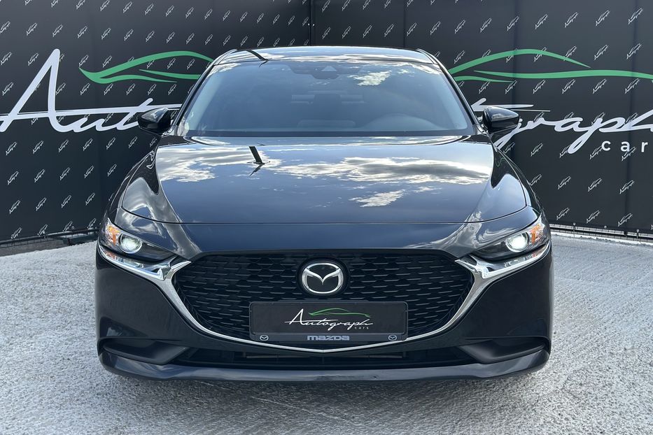 Продам Mazda 3 AWD Premium 2021 года в Киеве
