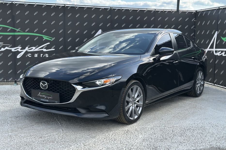 Продам Mazda 3 AWD Premium 2021 года в Киеве