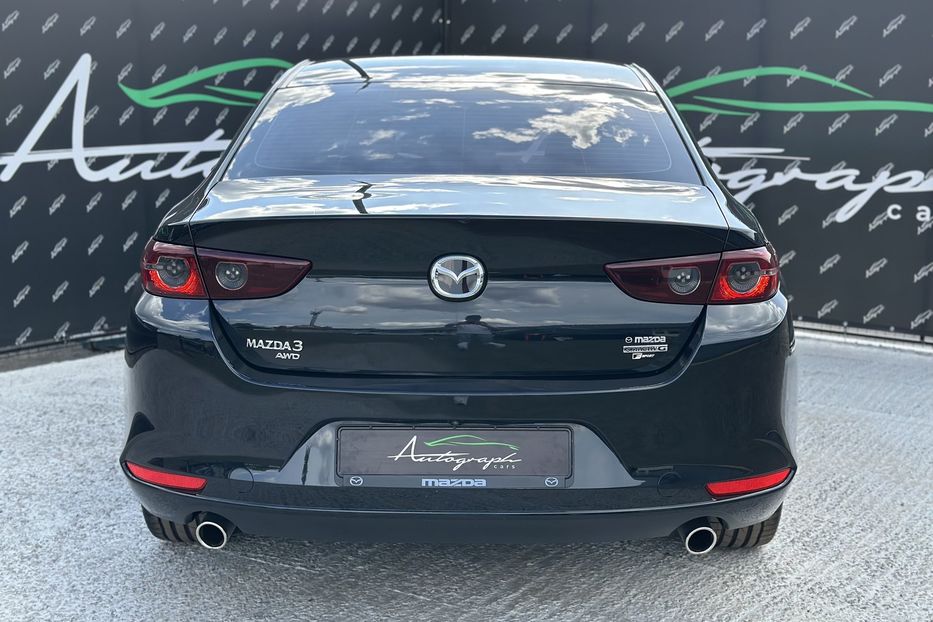 Продам Mazda 3 AWD Premium 2021 года в Киеве