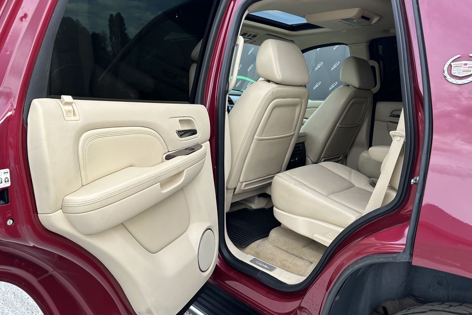 Продам Cadillac Escalade 2007 года в Киеве