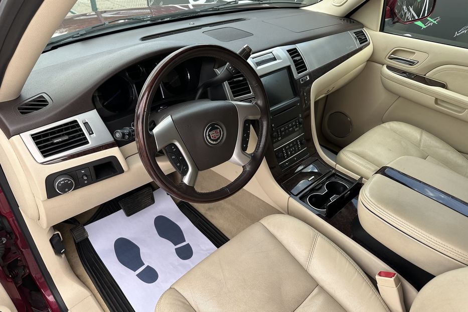 Продам Cadillac Escalade 2007 года в Киеве