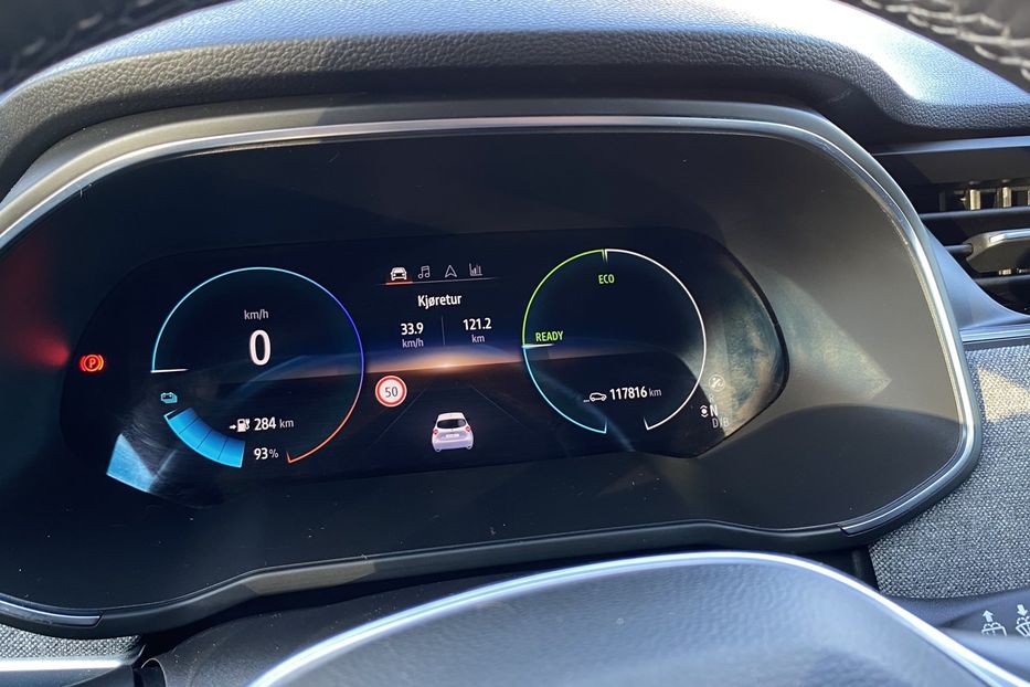 Продам Renault Zoe 2020 года в Луцке