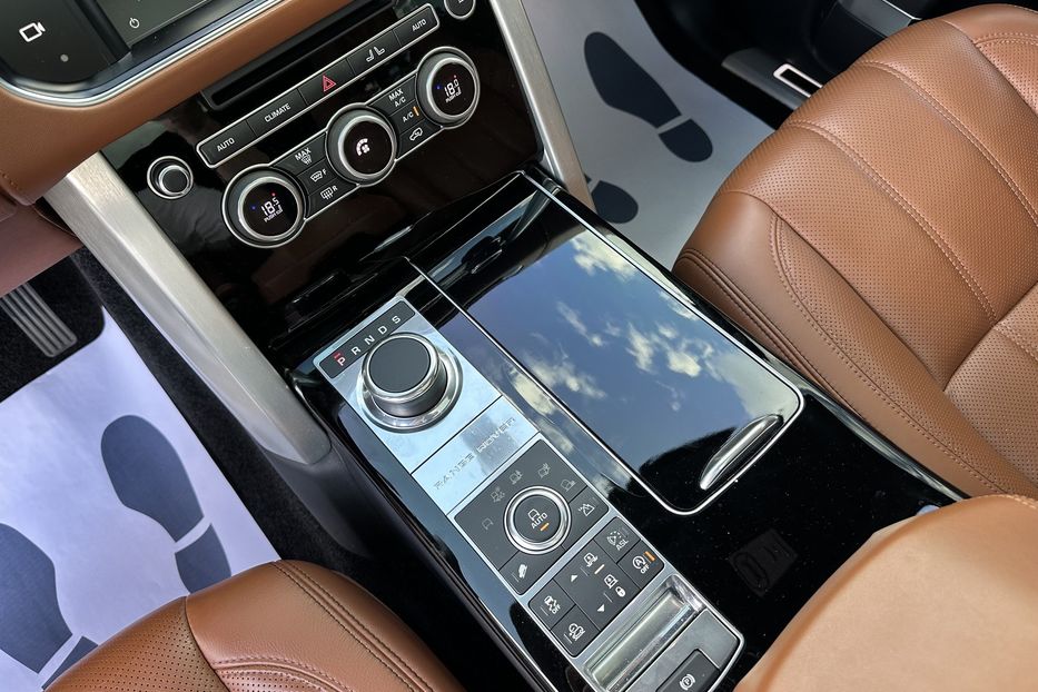 Продам Land Rover Range Rover 4.4 TDV8 Autobiography 2016 года в Киеве