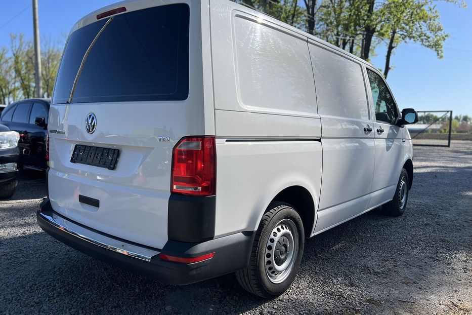 Продам Volkswagen T6 (Transporter) груз (KOMIS) 2017 года в г. Умань, Черкасская область