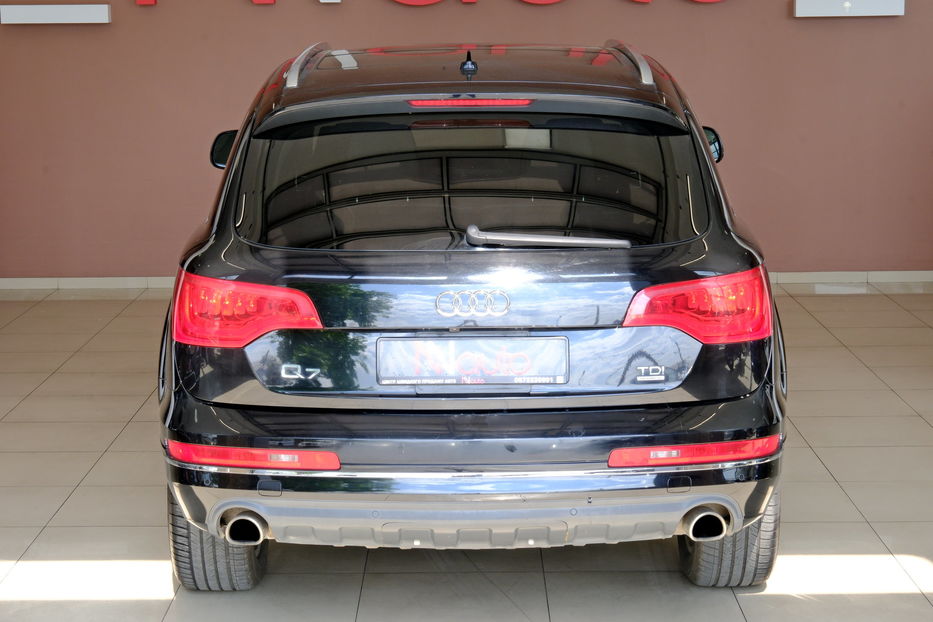 Продам Audi Q7 2014 года в Одессе