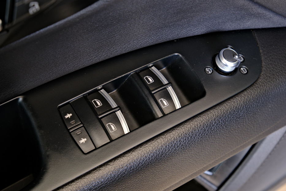 Продам Audi Q7 2014 года в Одессе