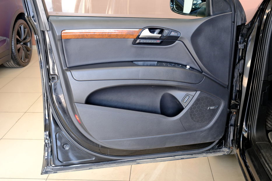 Продам Audi Q7 2014 года в Одессе