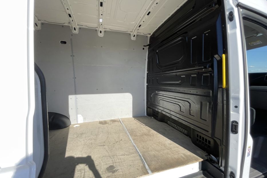 Продам Volkswagen Crafter груз. 35.5 Квт H2L2 2020 года в Львове