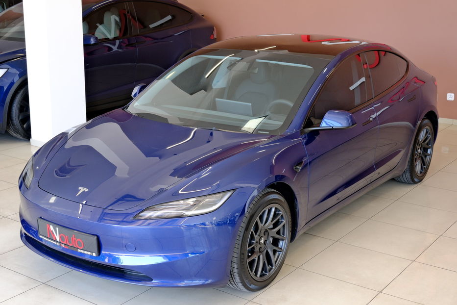 Продам Tesla Model 3 Dual Motor Long Range 2025 года в Одессе