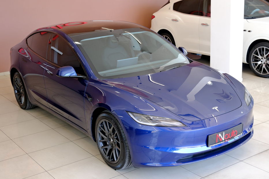 Продам Tesla Model 3 Dual Motor Long Range 2025 года в Одессе