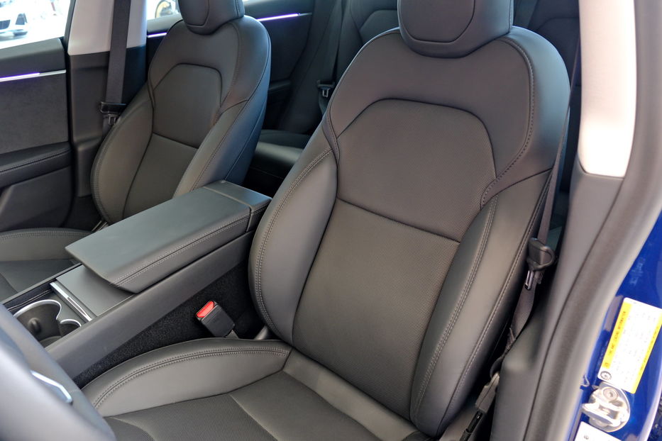 Продам Tesla Model 3 Dual Motor Long Range 2025 года в Одессе