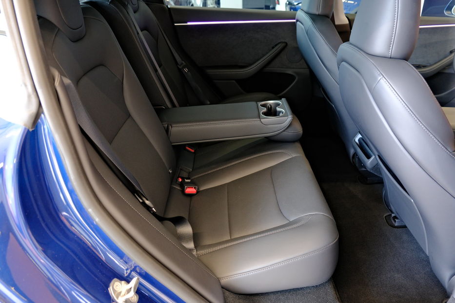 Продам Tesla Model 3 Dual Motor Long Range 2025 года в Одессе
