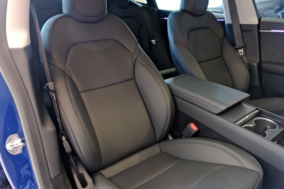 Продам Tesla Model 3 Dual Motor Long Range 2025 года в Одессе